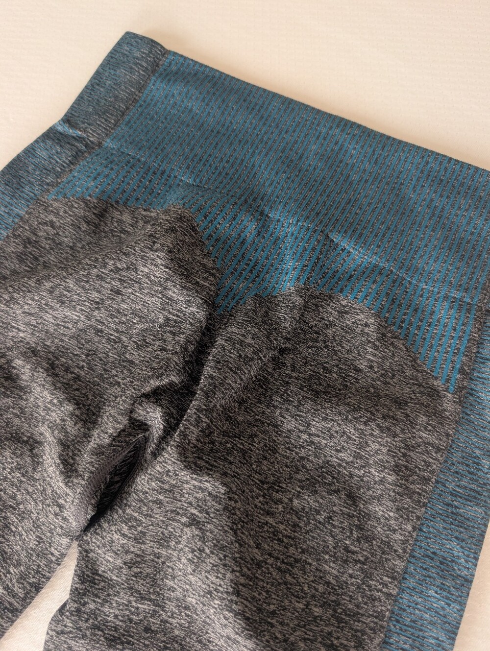 Gymshark Amplify Leggings Black Marl/Deep Teal Women's Sz S - Picture 8 of 12